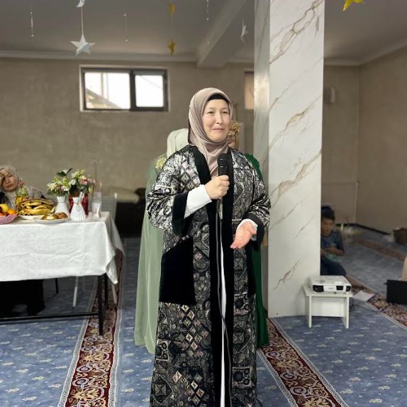 «Құран — Алладан келген, жарық нұр» шәкірттерге тәж кигізу рәсімі өтті