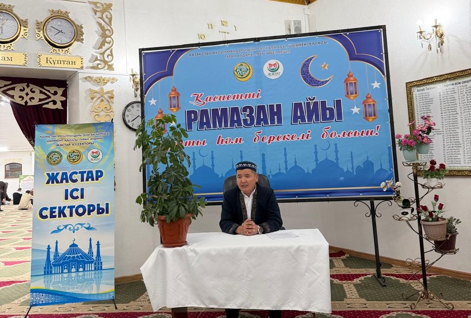 ЖАСТАР СЕКТОРЫ ЖАМАҒАТҚА НАСИХАТ АЙТТЫ