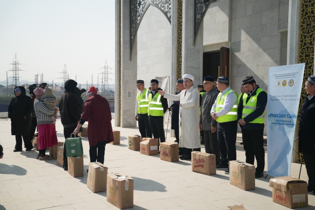 АБАЙ АУДАНДЫҚ МЕШІТІНДЕ РАМАЗАН СЫЙЫ ШАРАСЫН ҰЙЫМДАСТЫРДЫ
