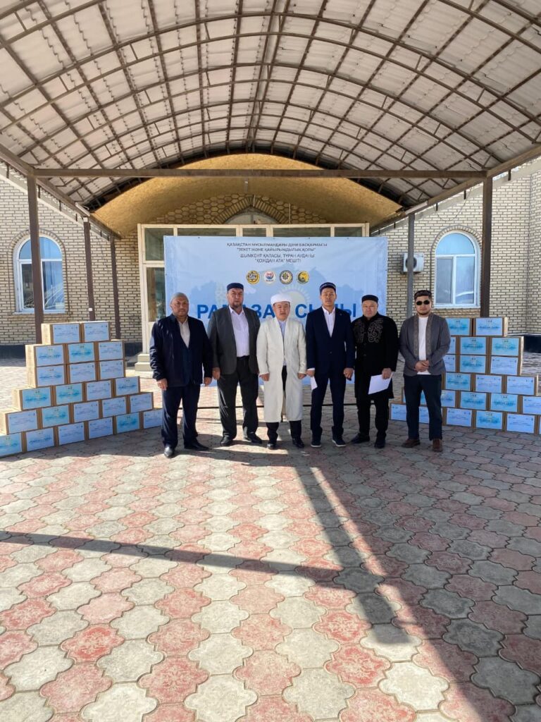 «Қождан ата» мешіті: 40 отбасыға «Рамазан сыйы» үлестірілді