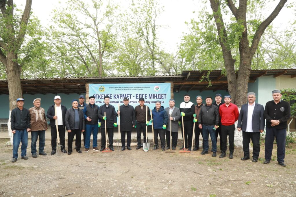 ШЫМКЕНТТЕ «ҚАТЫРА КҮНІ» ТАЗАЛЫҚ ШАРАСЫ ӨТТІ